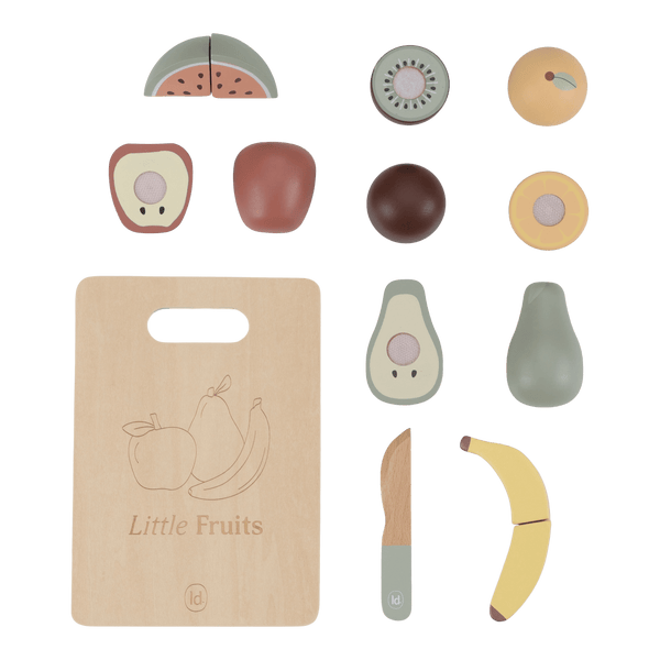 Little Dutch, Slicing Fruit