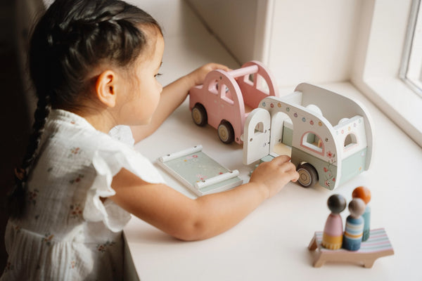 Little Dutch, Toy Car with Caravan