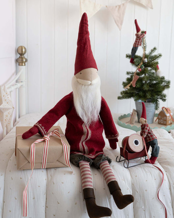 *PRE-ORDER* Maileg, Santa, Small (DUE LATE AUG)