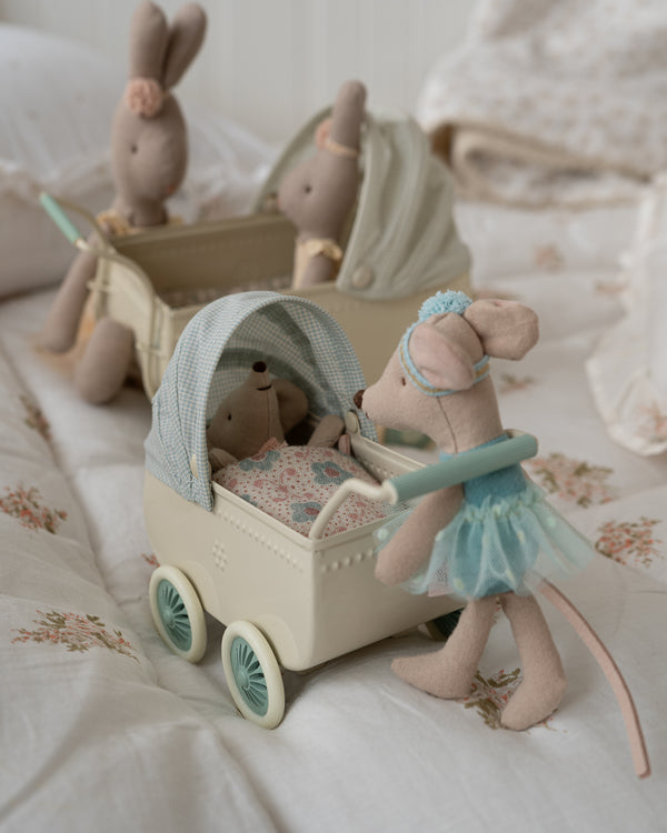 Maileg,  Pram with Baby Mouse - Mint