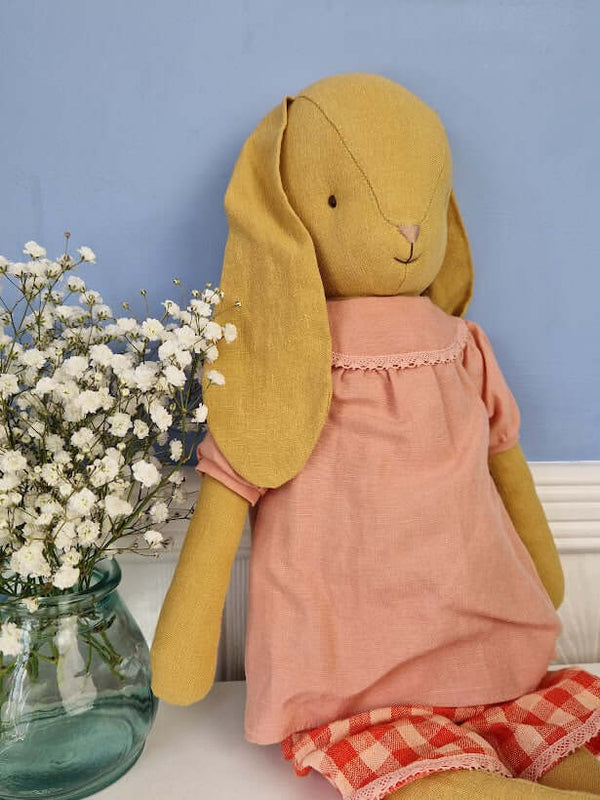 Maileg,  Bunny Size 5, Dusty Yellow in Blouse & Shorts