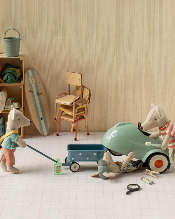 PRE-ORDER Maileg, Driver Mouse, Little Brother  **DUE SEPT**