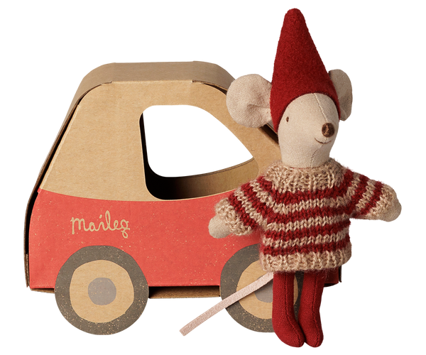 PRE-ORDER  Maileg, Christmas Mouse, Little Sister in Car Box **DUE NOV**