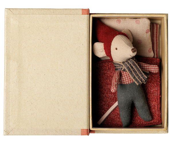 PRE-ORDER Maileg, Christmas Mouse, Baby in Book **DUE SEPT**