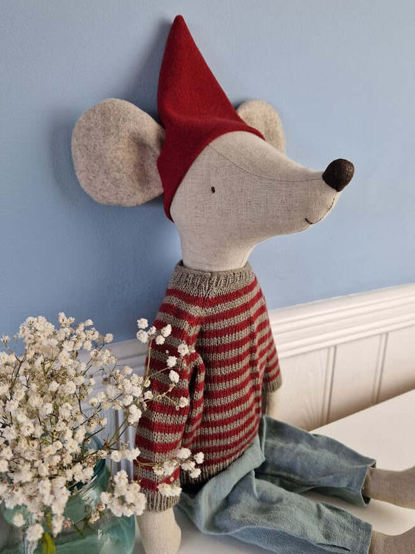 *PRE-ORDER* Maileg, Christmas Mouse, Maxi Boy (DUE LATE AUG)