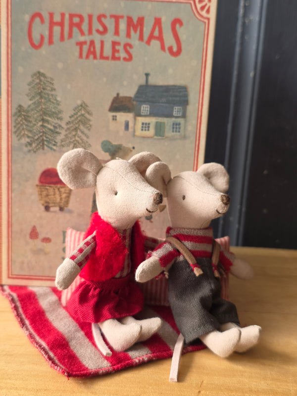 Maileg, Christmas Twin Mice, Little Sister and Brother in Book