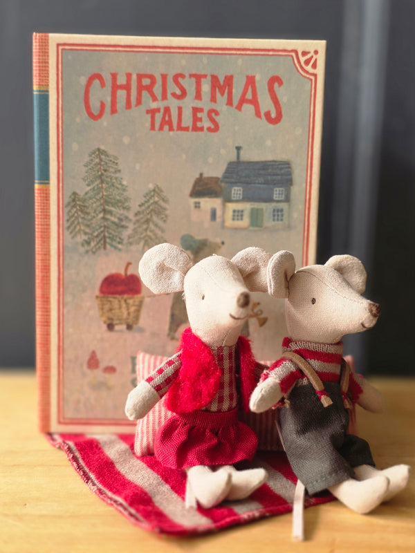Maileg, Christmas Twin Mice, Little Sister and Brother in Book