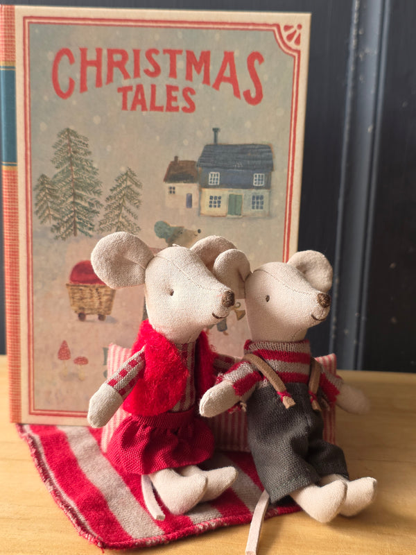 Maileg, Christmas Twin Mice, Little Sister and Brother in Book