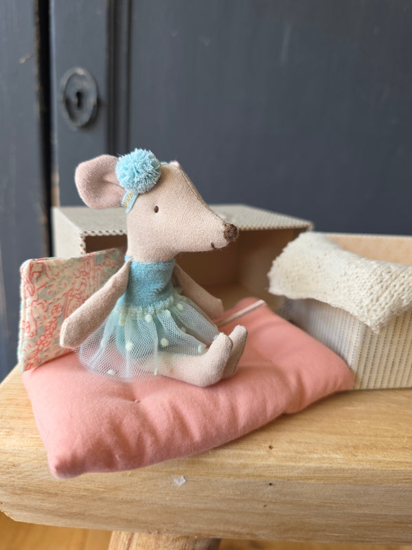 Maileg, Dance Mouse in Daybed, Little Sister