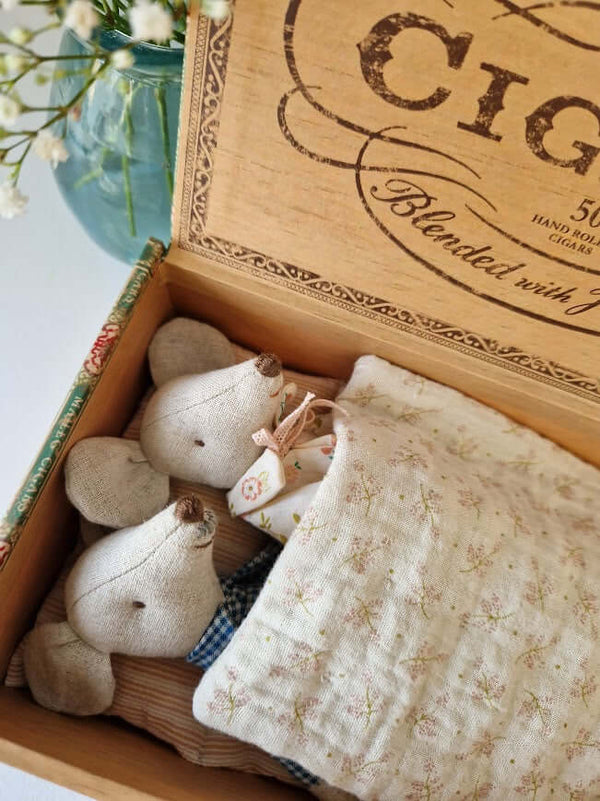 Maileg, Grandma & Grandpa Mouse in a Cigar Box