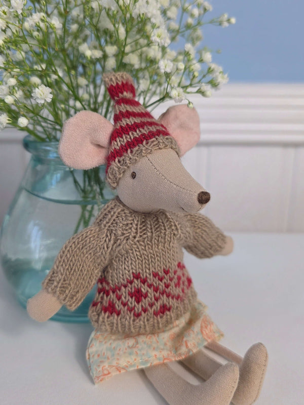 Maileg, Knitted Sweater and Hat, Mum Mouse