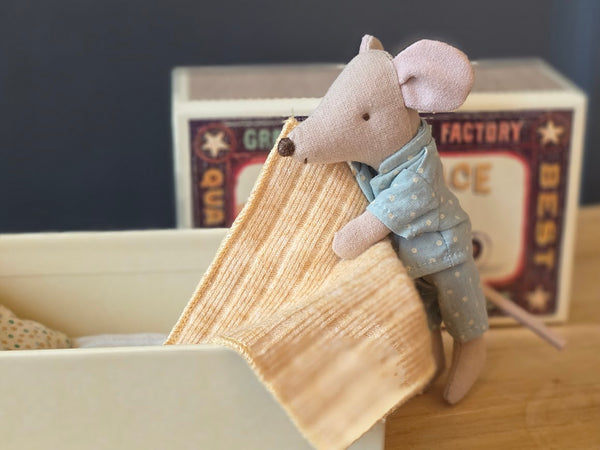 Maileg, Little Brother Mouse in Matchbox