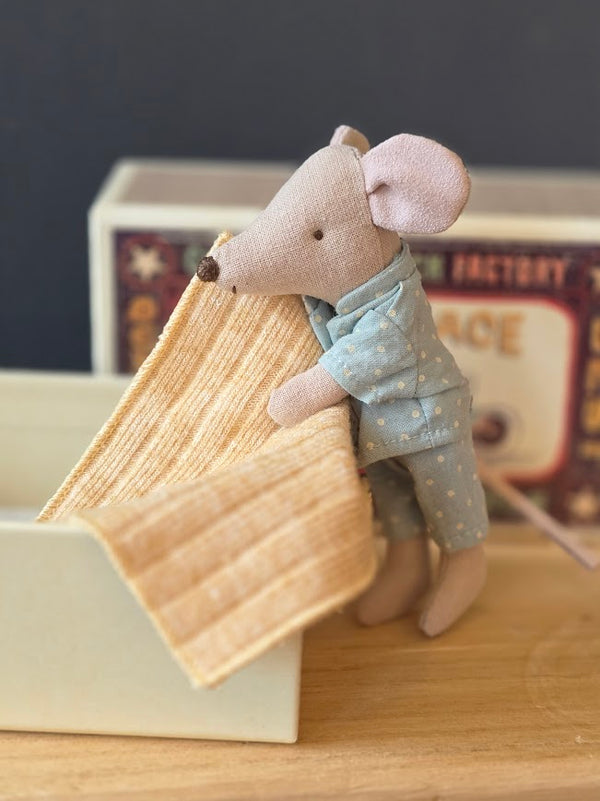 Maileg, Little Brother Mouse in Matchbox