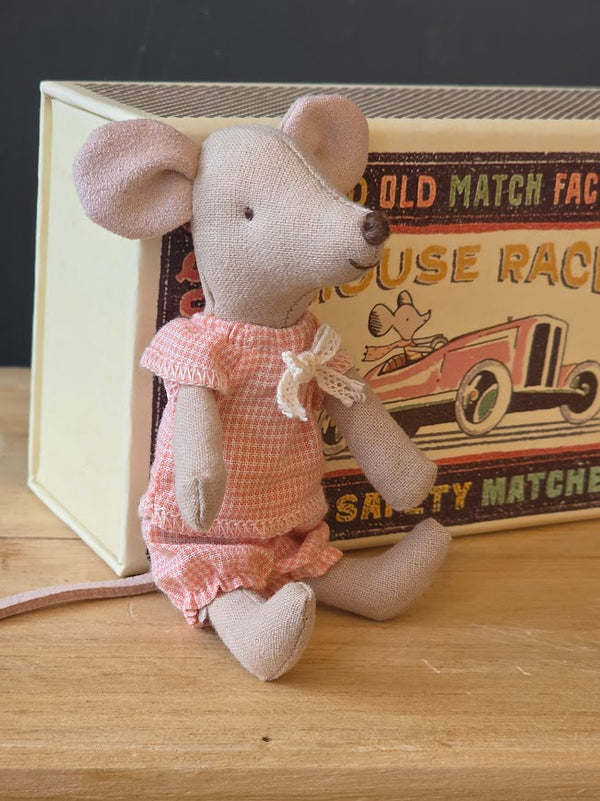 Maileg, Little Sister Mouse in Matchbox