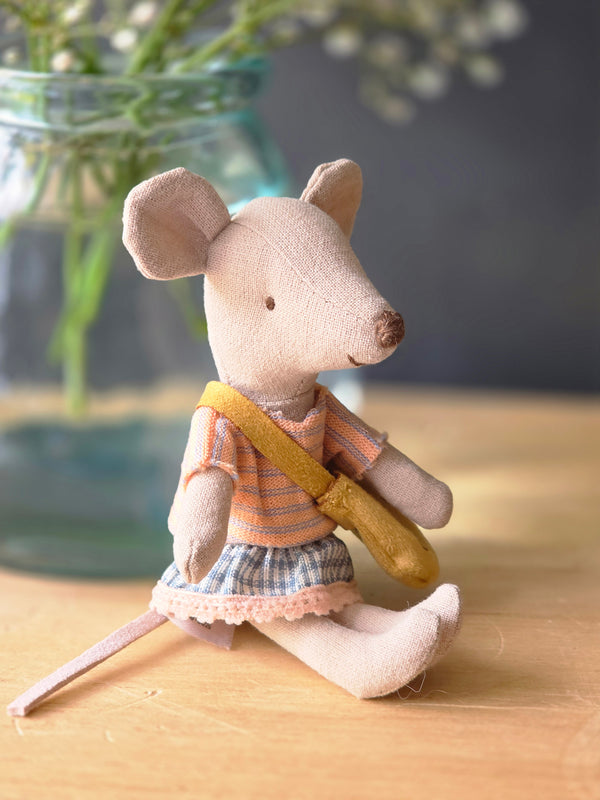 Maileg, Little Sister Mouse with Bag