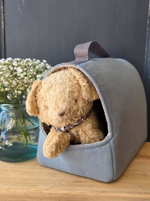 Maileg, Pet Carrier - Dusty Blue