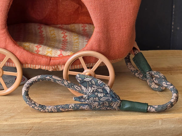 Maileg, Pumpkin Carriage, Mouse (2025)