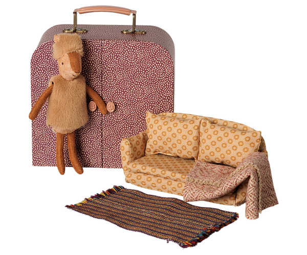 PRE-ORDER Maileg, Reindeer in Suitcase, Little Sister **Due Late Oct **