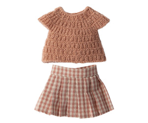 Maileg Bunny Size 3 - Brown Shirt & Skirt main image 0