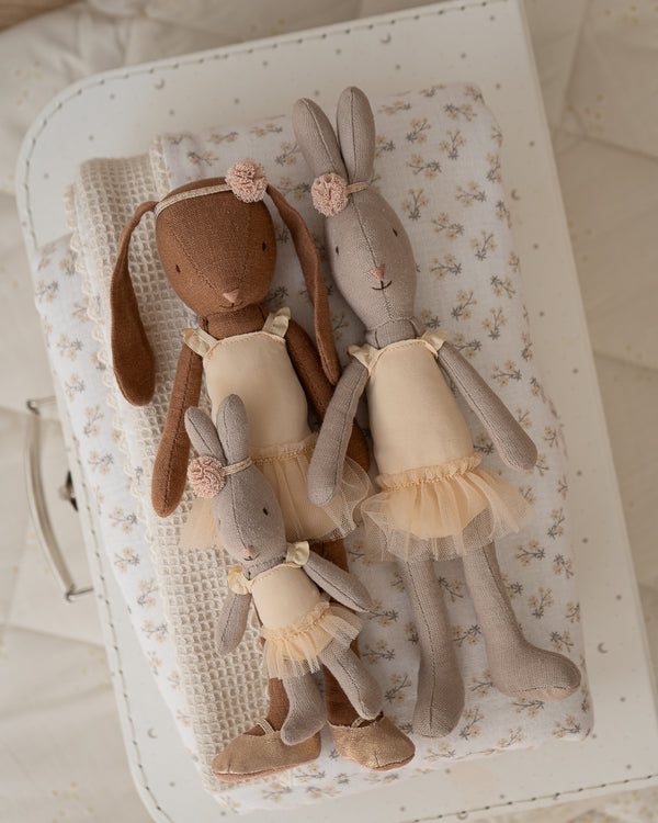 Maileg, Micro Rabbit in White Ballerina Outfit