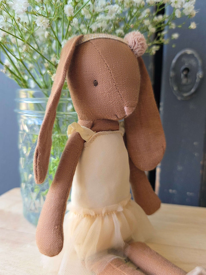 Chocolate Brown Bunny, Size 2 - Cream Ballet