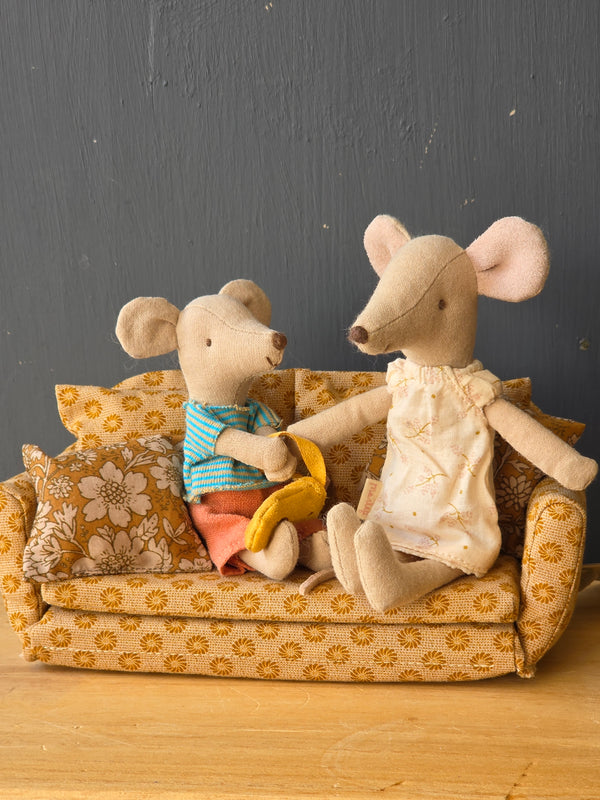 Maileg, Sofa Bed, Mouse, Large - Ocher