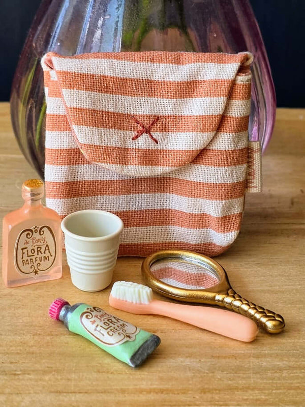 Maileg, Toothbrush Set in Bag, Mouse - Coral Stripe