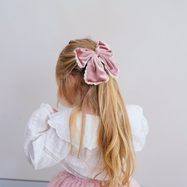 Mimi & Lula, Scalloped Edge Velvet Bow