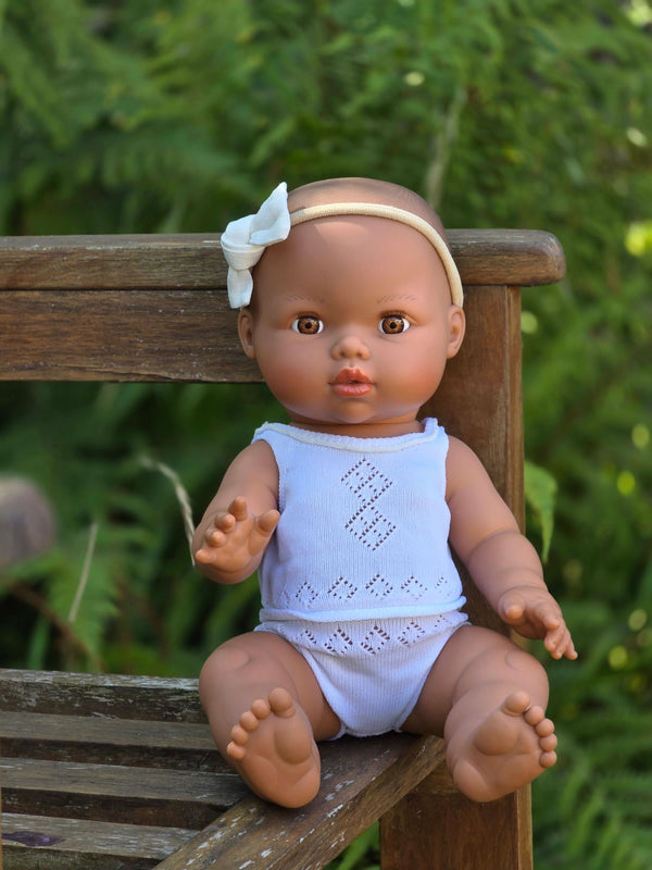 Mini Colettos, Alba (Hispanic Girl without Hair )