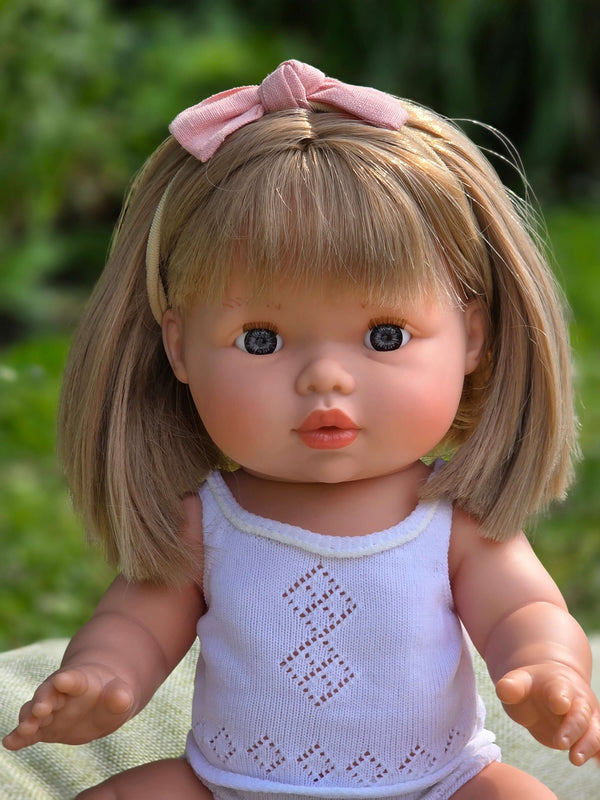 Mini Colettos, Charlotte (Blonde French Cut)
