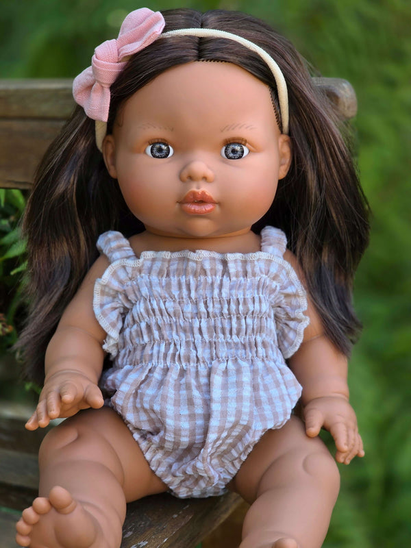Mini Colettos, Isabel (Hispanic Girl, Brown Straight Hair and Blue Eyes)