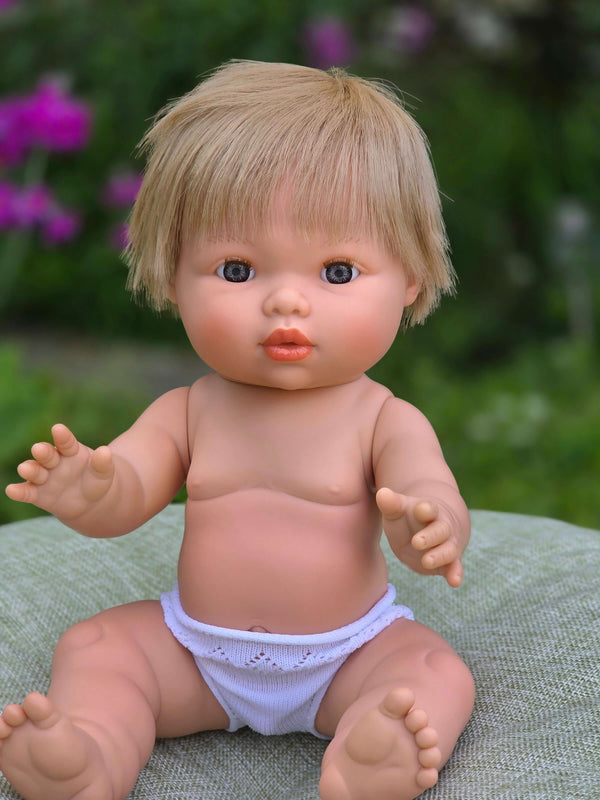 Mini Colettos, Oliver, Blonde Boy with Blue Eyes, 34cm handcrafted poseable doll with blonde hair and blue eyes.