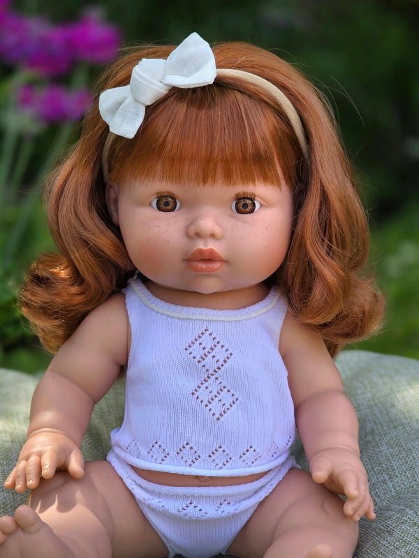 Mini Colettos, Sophia (Redhead Girl with Brown Eyes)