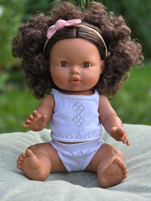 Mini Colettos, Zaara (Hispanic Girl, Brown Curly Hair and Brown Eyes)
