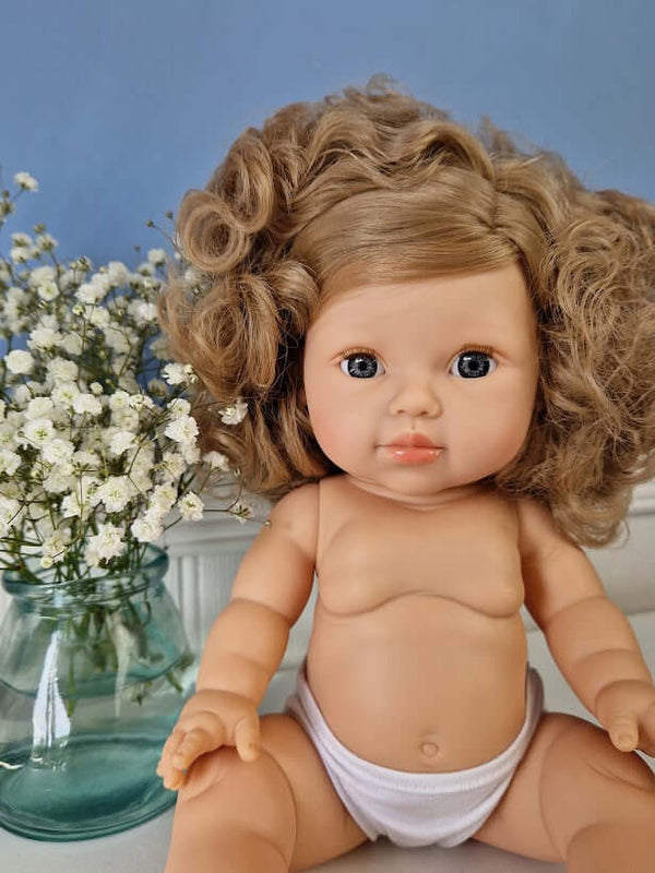 Minikane, Baby Doll Lola (Grey Blue Eyes) **Does NOT Come w Underwear**