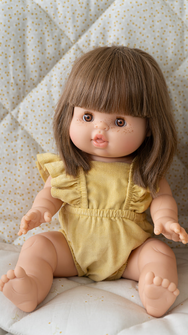 Minikane, Baby Doll Jeanne (Brown eyes) **Does NOT Come w Underwear**