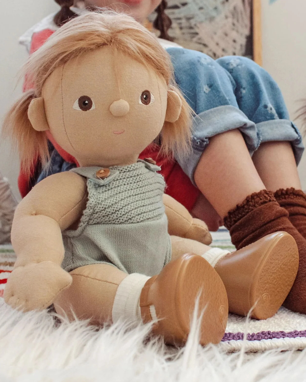 Olli Ella, Dinkum Doll - Gigi