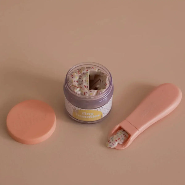 Tiny Harlow, Tiny Birthday Set
