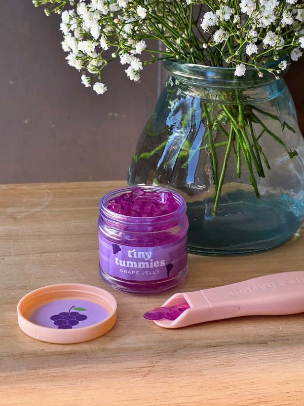 Tiny Harlow, Tiny Tummies Grape Puree Food Jar & Spoon Set