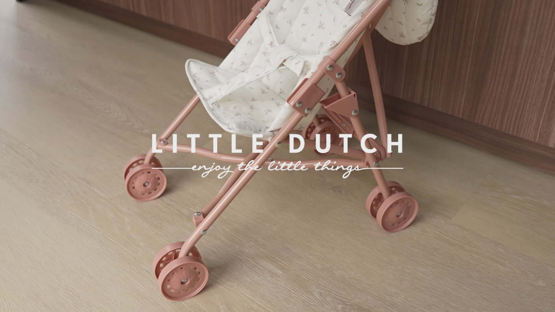 Little Dutch metal doll stroller in White Meadows design, perfect for imaginative play and adventures with dolls.