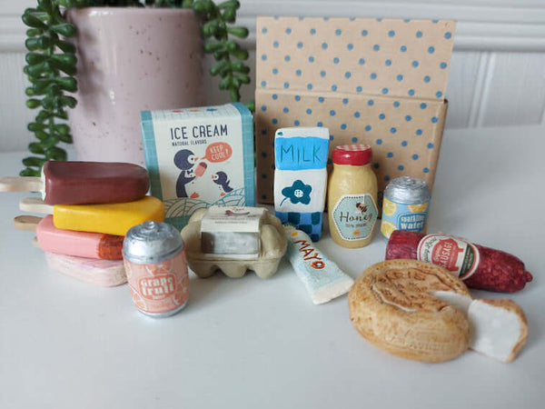 Maileg, Miniature Grocery Box