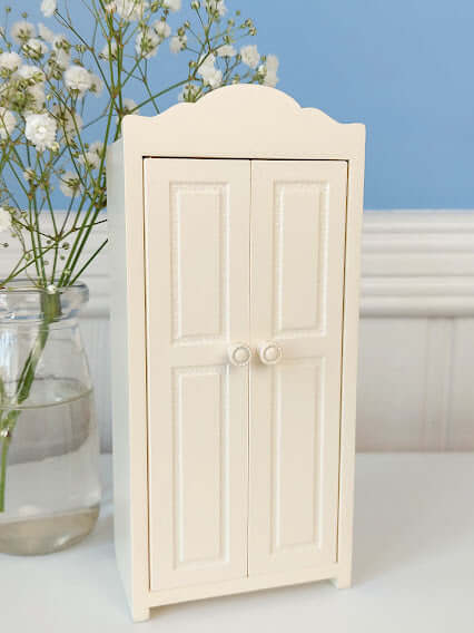 Maileg, White Wooden Closet (Mouse)