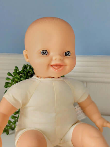 Kewpie doll sales eyes