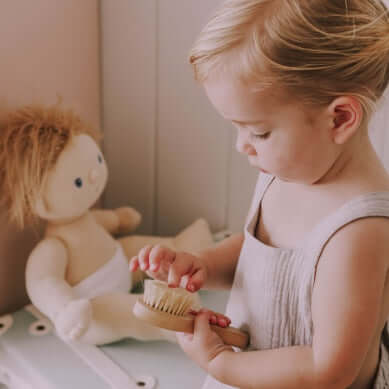 Olli Ella, Doll Pinewood Brush - Natural